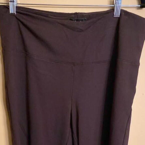 Size 16, has small lace detailing on bottom of legs. - Picture 1 of 2